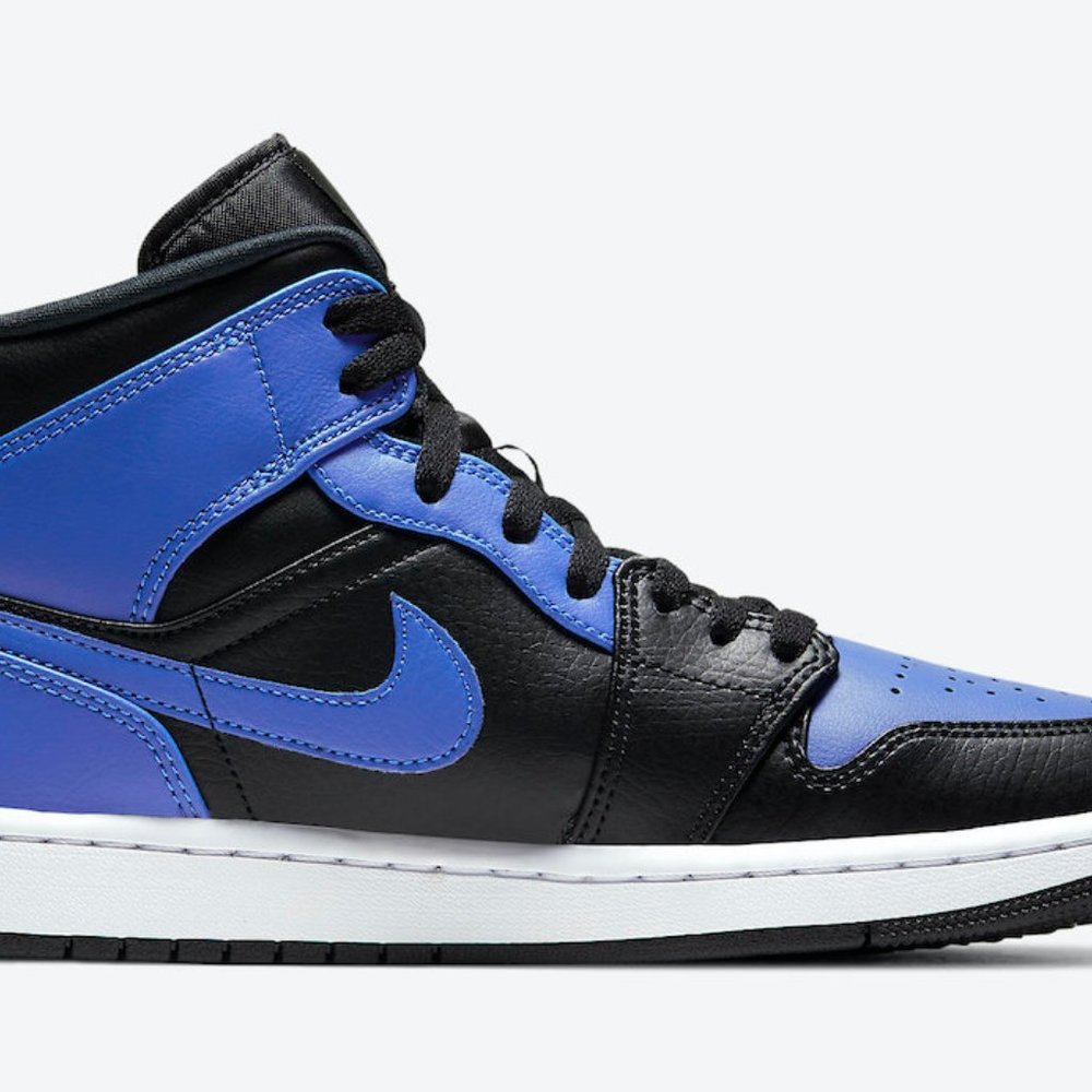 NEW Nike Air Jordan 1 Mid 'Hyper Royal' Black Men' - Picture 9 of 11